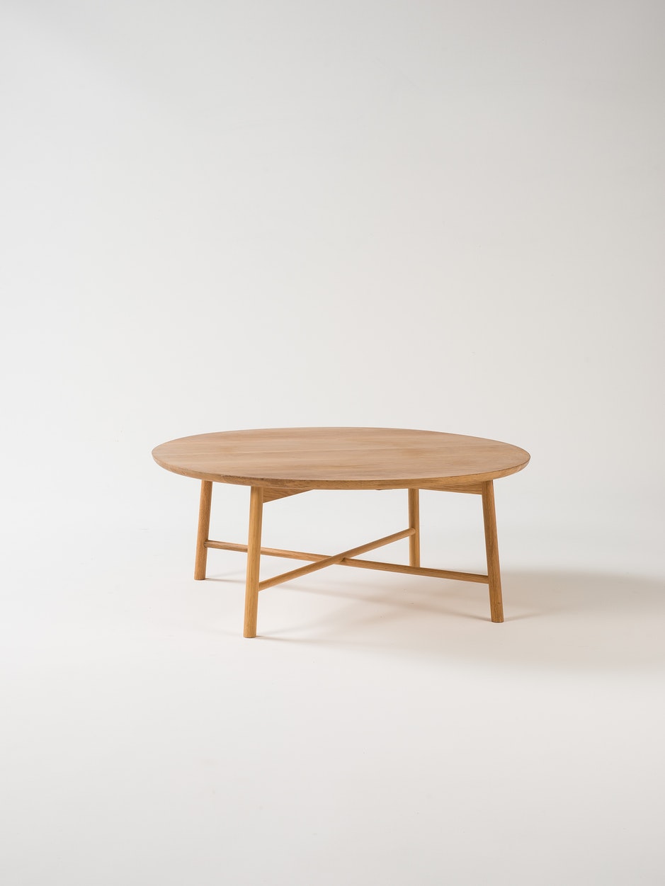 radial-round-coffee-table-natural-oak-snp0113-2_1567545832